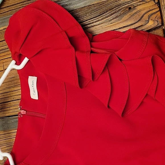 Dress - Picture 2 of 2